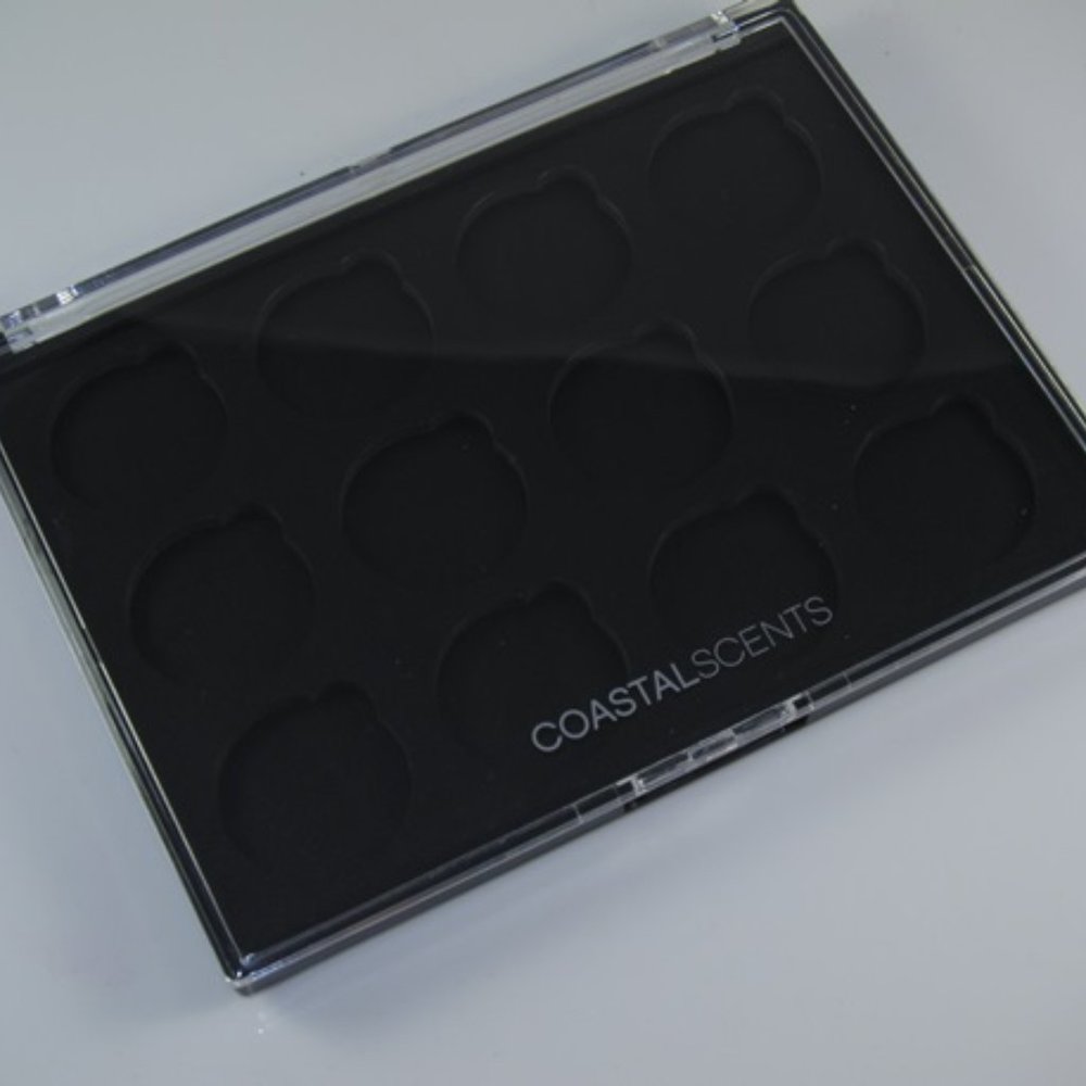 Bundle of four 12 pan cutomizable empty magnetic palette